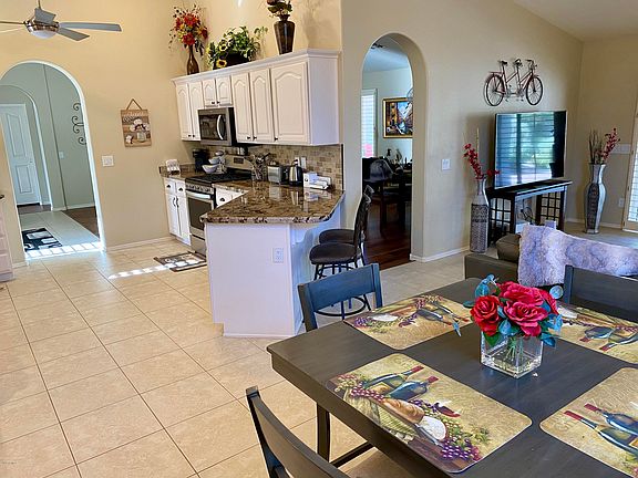 3rd image of 9518 E Sunridge Dr