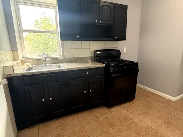 45 Jones St, Newark, NJ