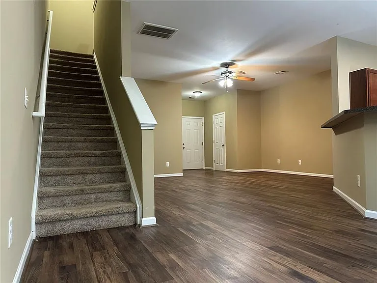538 Oakside Pl — Photo 11