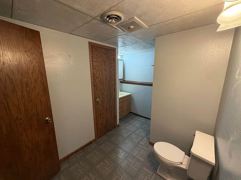 3303 Eddy Ln — Photo 14
