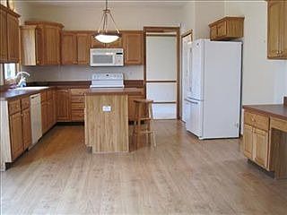2nd image of 17485 Woodlawn Ct