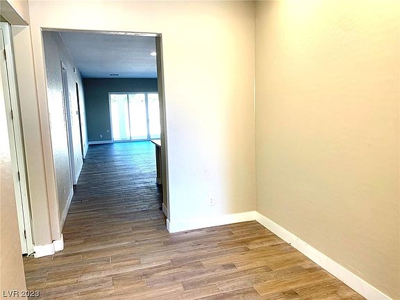 5th image of 4122 Nipp Ave
