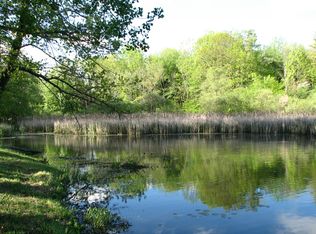 4000 Hunters Ridge Dr, Lansing, MI 48911