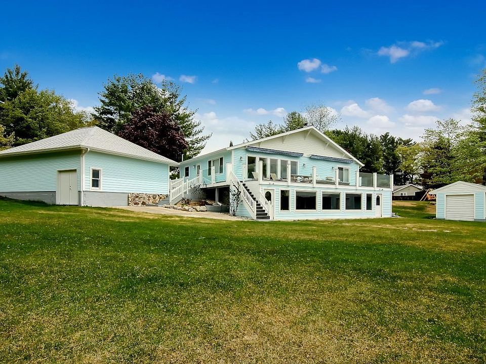 1st image of 7487 Cottage Dr