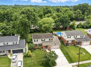 1128 Oldwick Dr, Cincinnati, OH 45215