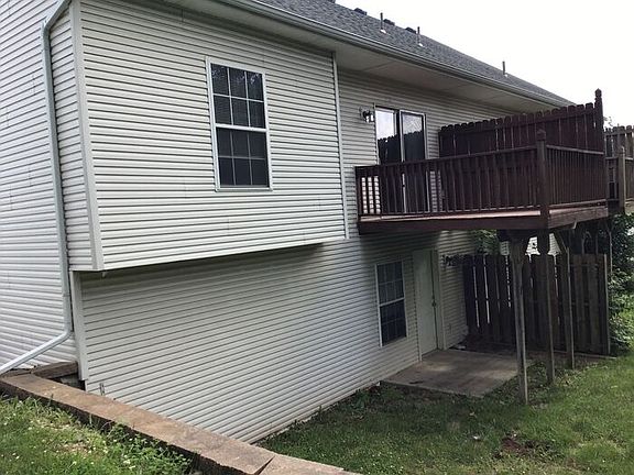 4th image of 18709 E 13th Terrace Ct N
