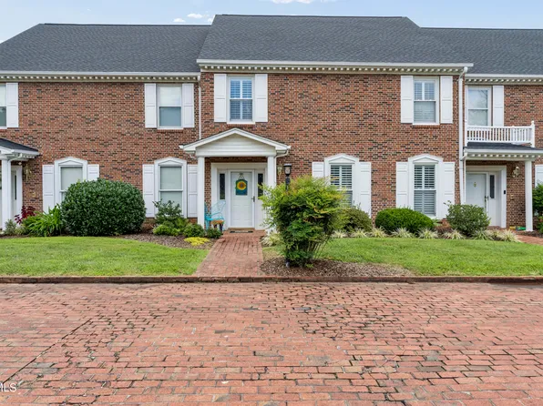 112 Barberry Rd #37, Johnson City, TN 37601