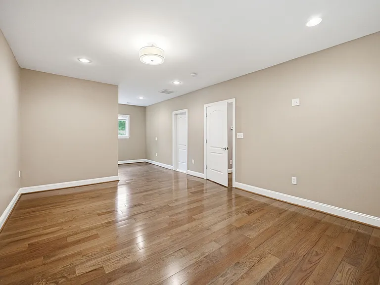 8474 Ararat Ct — Photo 30