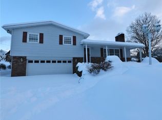 811 Grant St, East Brady, PA 16028