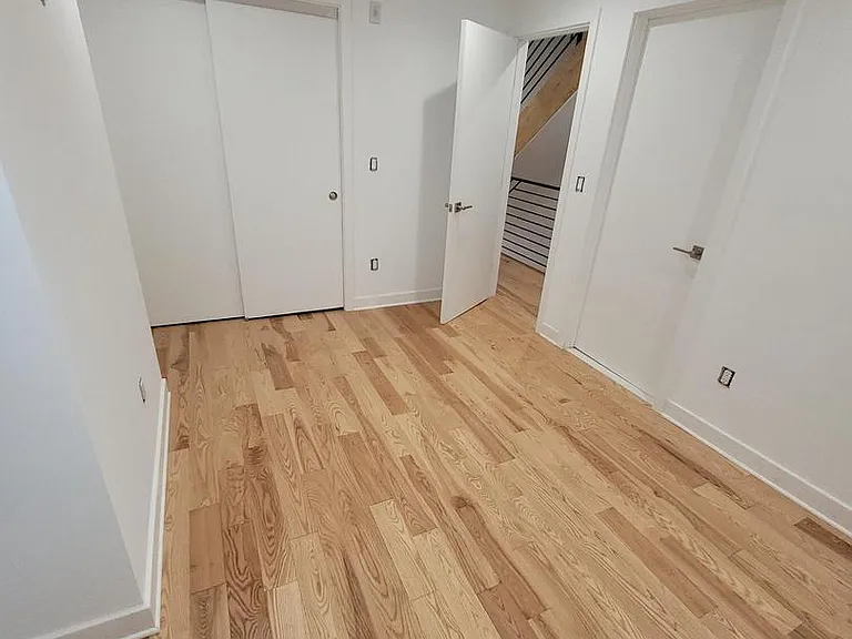 223 E Girard Ave #1R — Photo 18