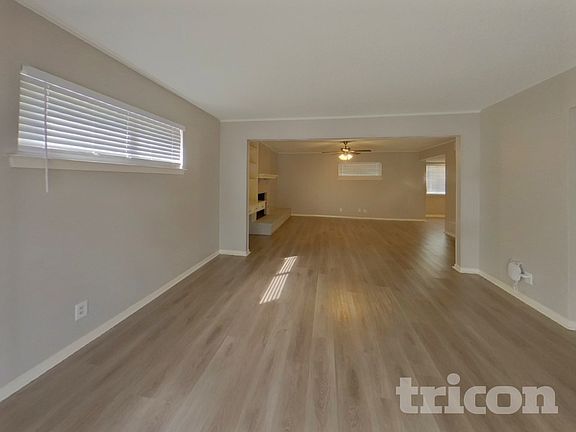 2nd image of 1706 Crooks Ct