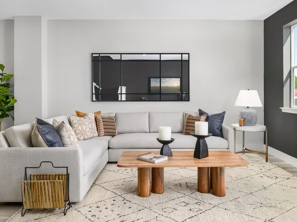 Plan 5 Plan, Island View at Alameda Marina