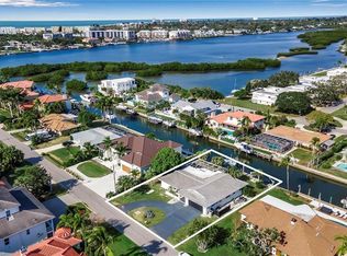 1649 Stanford Ln, Sarasota, FL 34231
