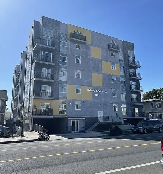 155 S Oxford Ave #203 — Photo 1
