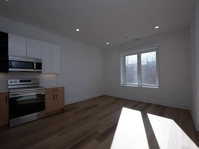 1442 W Fillmore St #304 — Photo 4