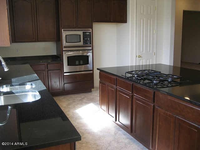 2nd image of 15379 W Glenrosa Ave