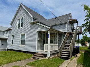 1303 W Locust St, Bloomington, IL 61701