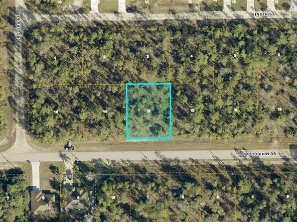 246 Woodburn Dr, Lehigh Acres, FL 33972