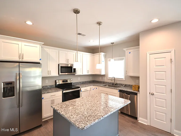388 Atwood Dr — Photo 16