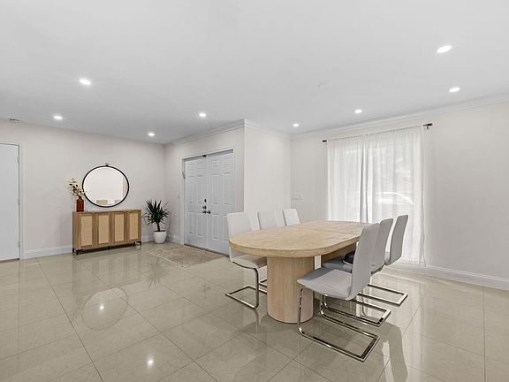 5th image of 3411 N Park Road