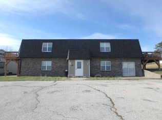109 Albany Dr, Columbia, MO 65201