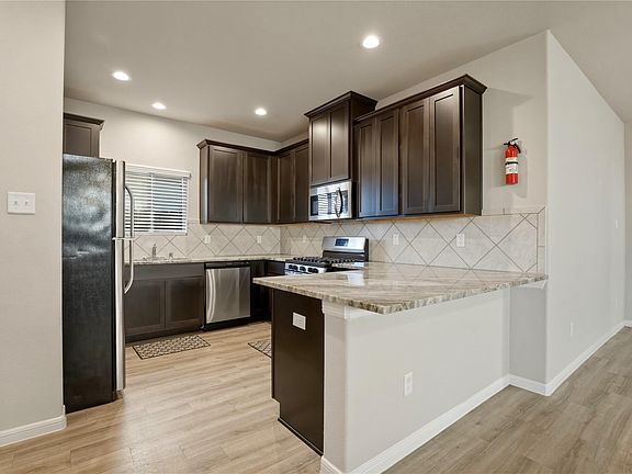 5th image of 6511 Wenlock Drive