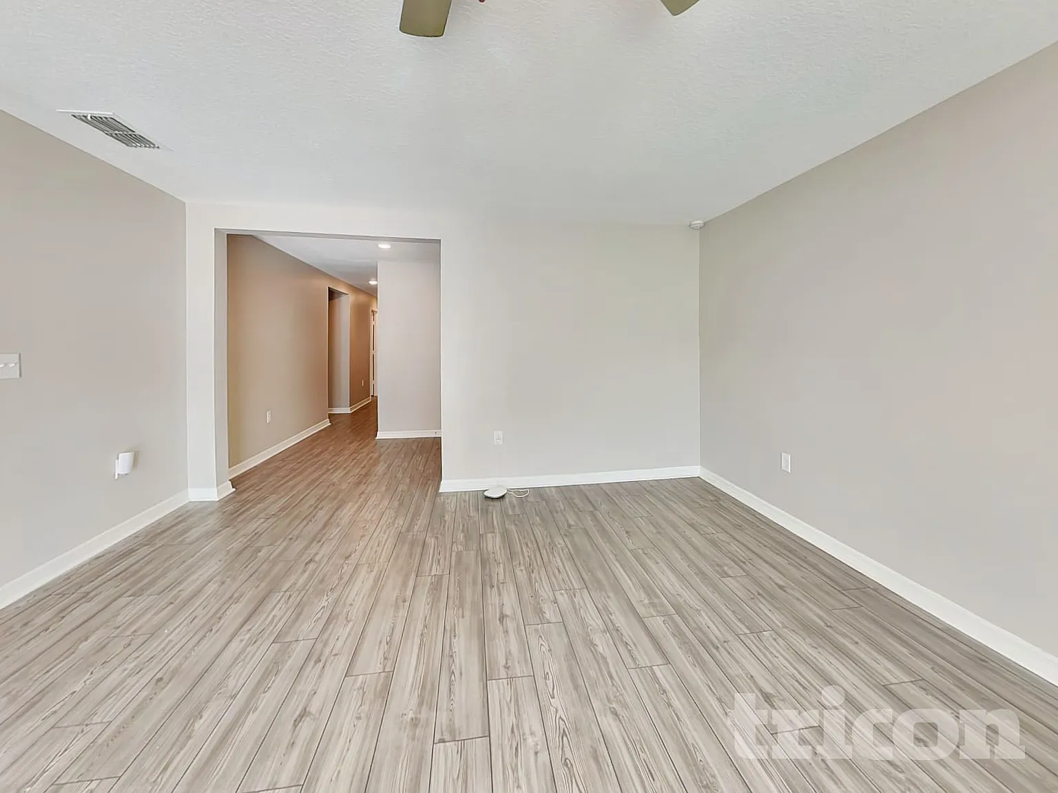 304 Kensington View Drive Winter Haven FL — Photo 2