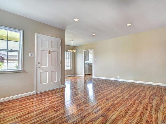 4th image of 6113 Eastbrook Ave