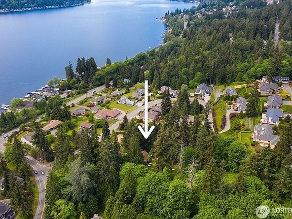 5th image of 332 Louis Thompson Road NE