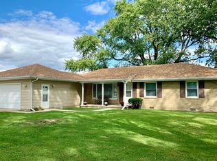 5204 S Edgewood Dr, Muncie, IN 47302