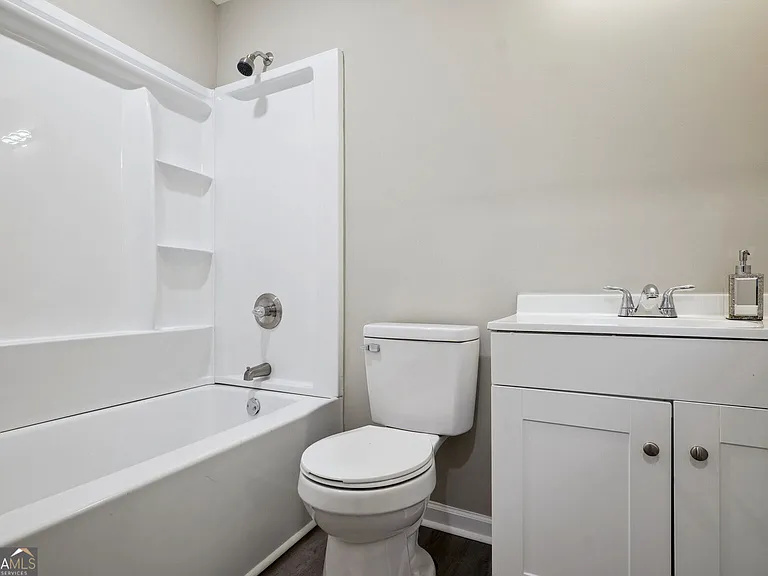 3583 Steinhauer Rd NE — Photo 11