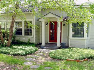 154 Summit St, Fairhope, AL 36532