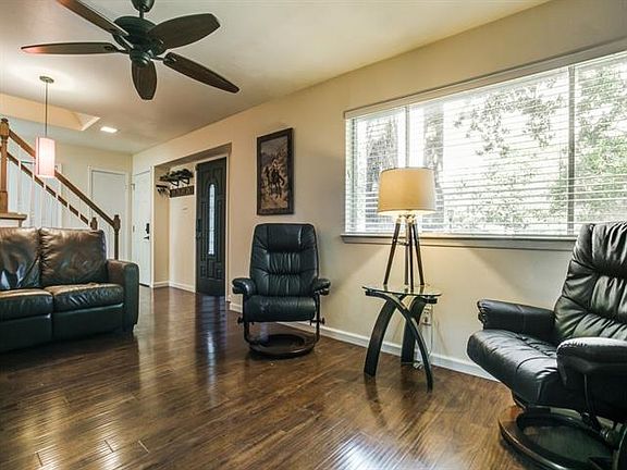 5th image of 2810 Norwood Ln