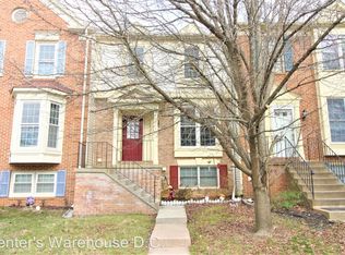 7989 Rebel Walk Dr, Manassas, VA 20109