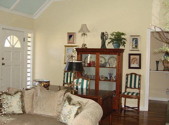3rd image of 1705 Paseo De Vaca St