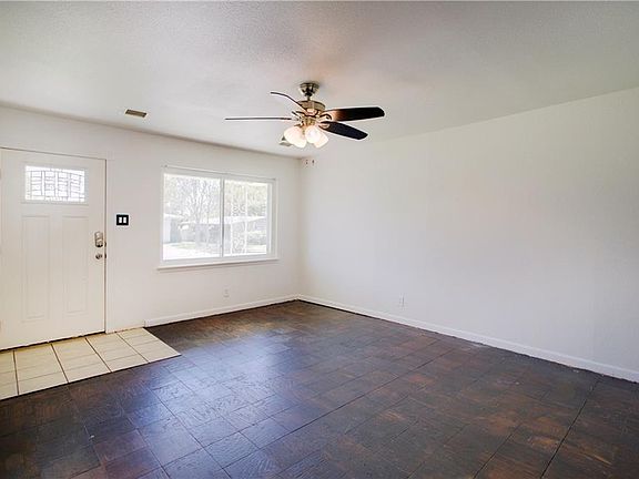 4th image of 7708 Llano Ave