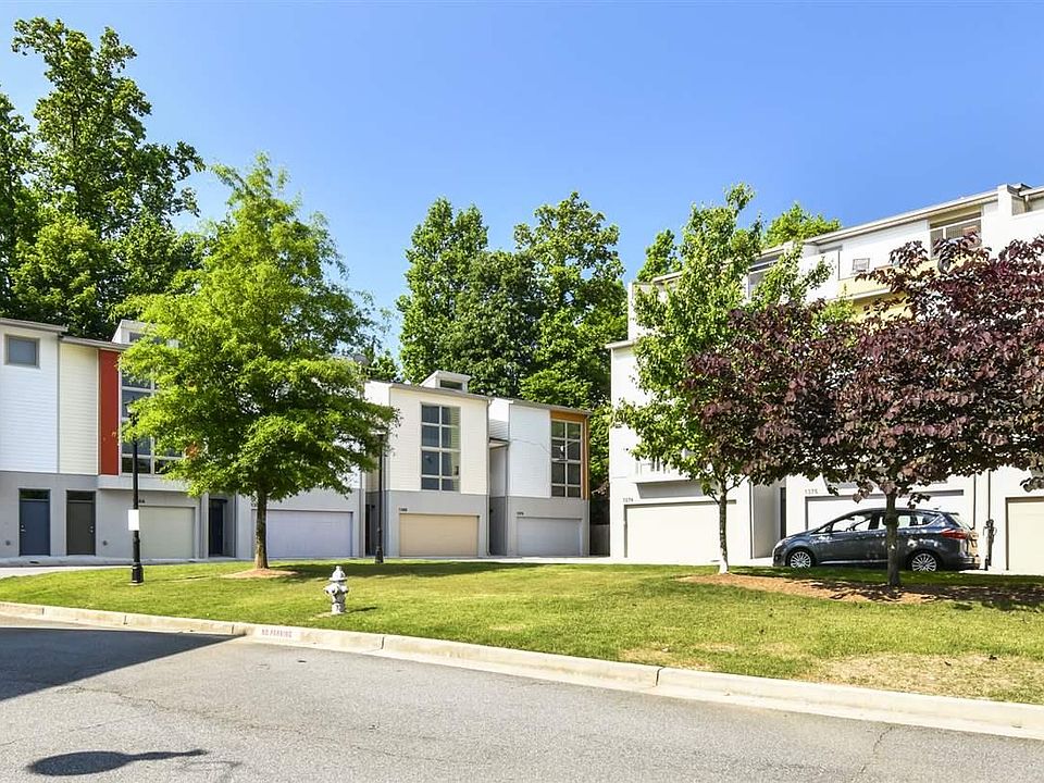 1st image of 1368 Stirling Cir NW