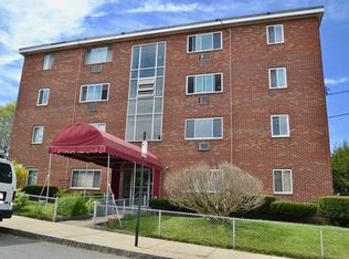 30 Rich St APT 3, Malden, MA 02148
