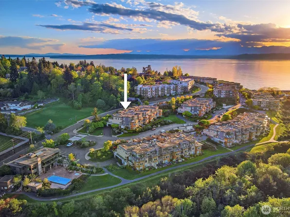 75 Pine Street #212, Edmonds, WA 98020