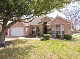 8002 Killarney Ln, Rowlett, TX 75089