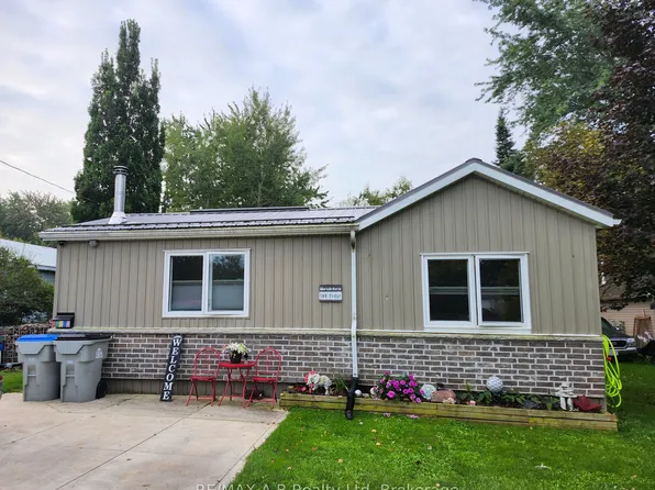 195 Cedar St, Stratford, ON N5A 0H5