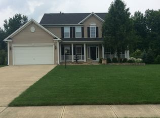 9246 Stonebriar Ln, North Ridgeville, OH 44039