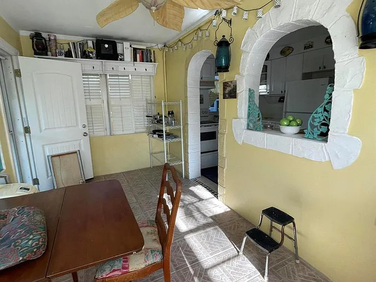 209 Saint Lucie Blvd — Photo 7