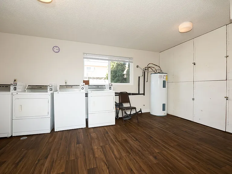 Sunset Villa — Photo 12