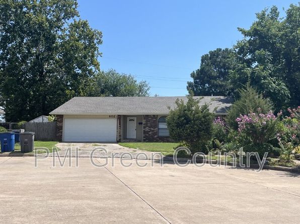 802 W 20th Pl