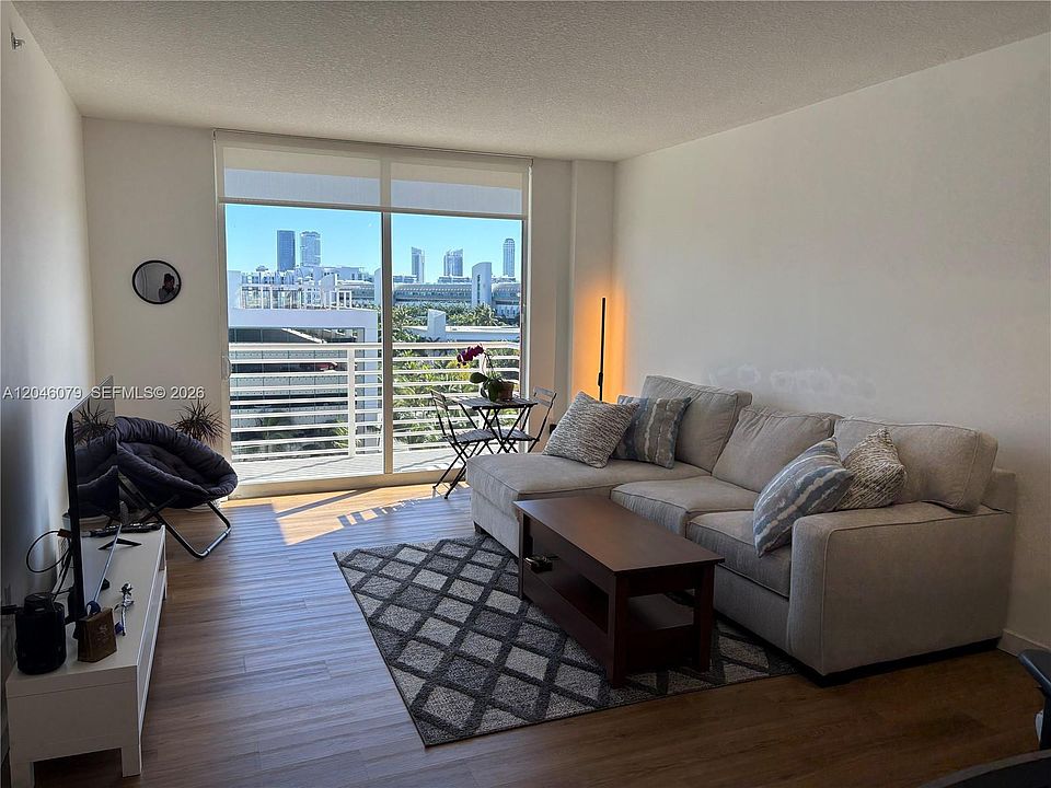 1st image of 18800 NE 29th Ave APT 807