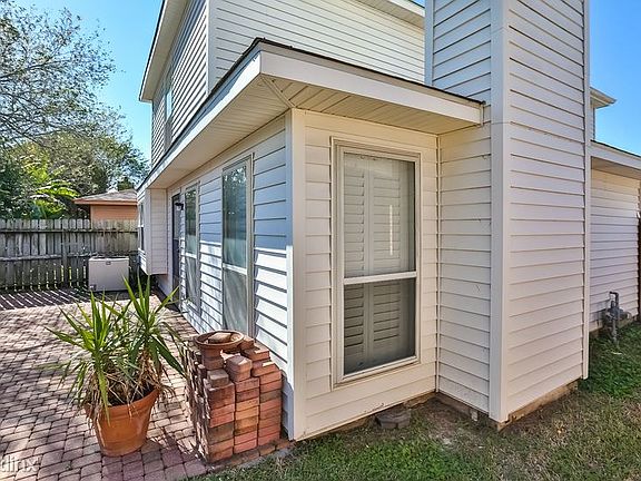 3rd image of 7810 Terra Cotta Dr