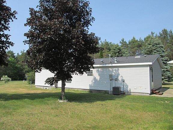 3rd image of 4100 Crestwood Ct