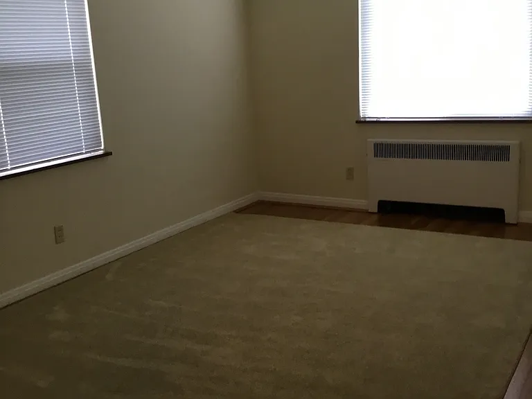 3921 Saint James Ave #1 — Photo 1