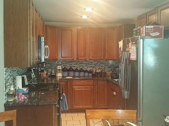 5th image of 3603 Walnut Ave